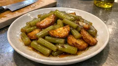 水煮ふきで手軽に春の一品:ふきとさつま揚げの甘辛炒め煮