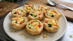 エアフライヤーで簡単:サクサク野菜のパイカップ(卵&チーズ)